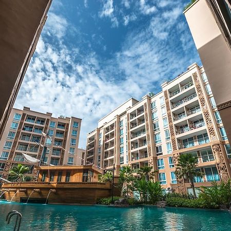 Atlantis Condo Resort Pattaya Pantai Jomtien Bagian luar foto