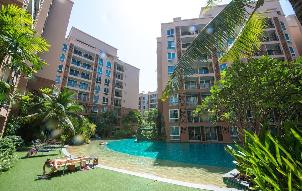 Atlantis Condo Resort Pattaya Pantai Jomtien Bagian luar foto