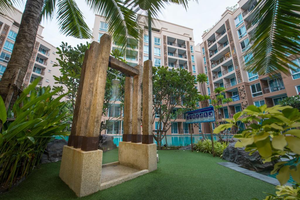 Atlantis Condo Resort Pattaya Pantai Jomtien Bagian luar foto
